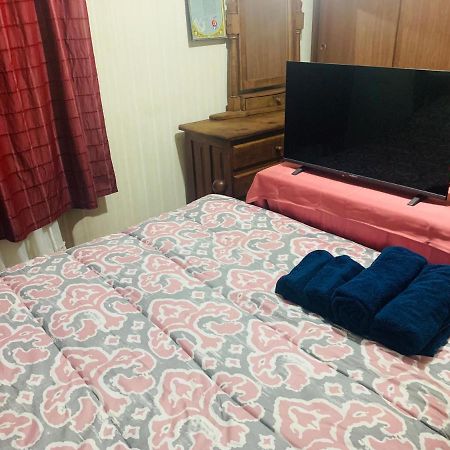 Habitacion En Calida Casa Del Sur อูซัวยา ภายนอก รูปภาพ